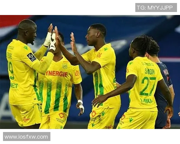 南京足球队创历史新高状态排名引发热议球迷期待未来表现