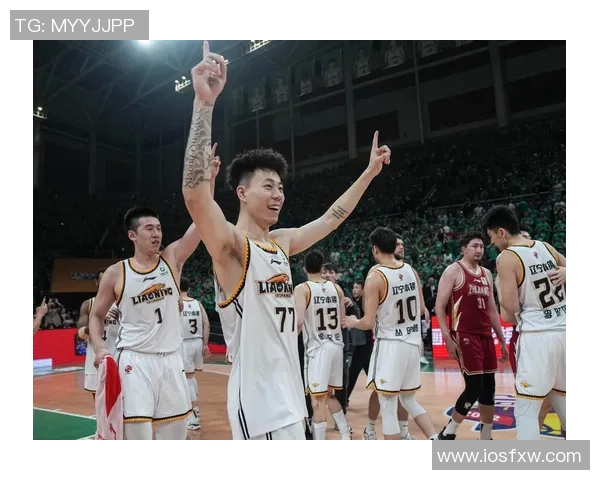 八一队与辽宁队球员得分对比分析及精彩瞬间回顾