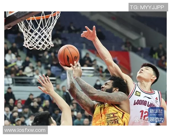 2014年CBA总决赛广东队与北京队的激烈对决回顾与分析