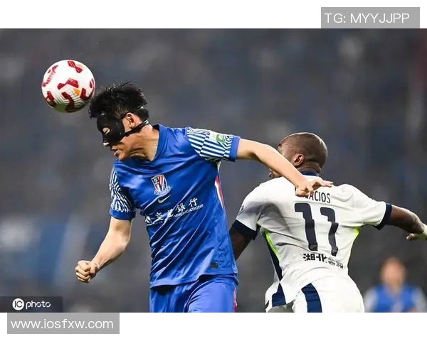 精彩对决直播中超山东队迎战武汉队全力争胜展现足球魅力